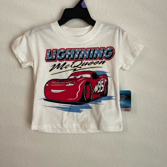 Disney Cars White and Red Kids Short Sleeve Tee size 2T-NWT - Picture 1 of 3
